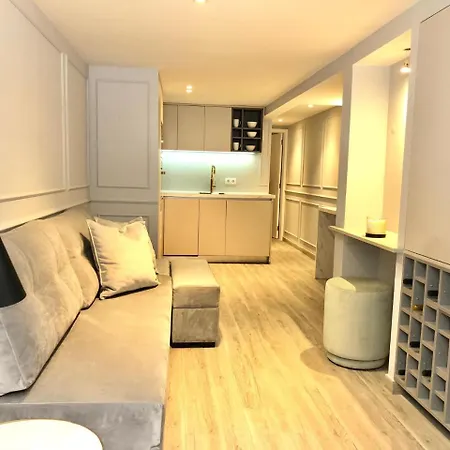 Apartment Zoe *